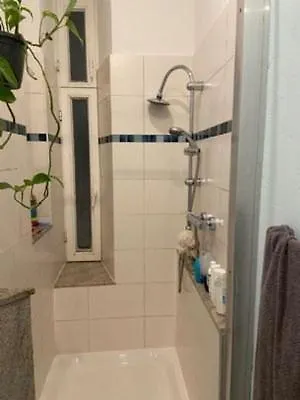 Къща за гости Cozy Apartment In City Center, Free Wi-Fi София