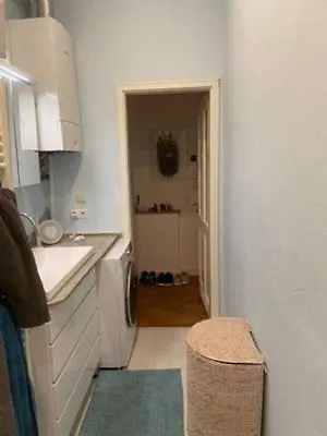 Къща за гости Cozy Apartment In City Center, Free Wi-Fi София